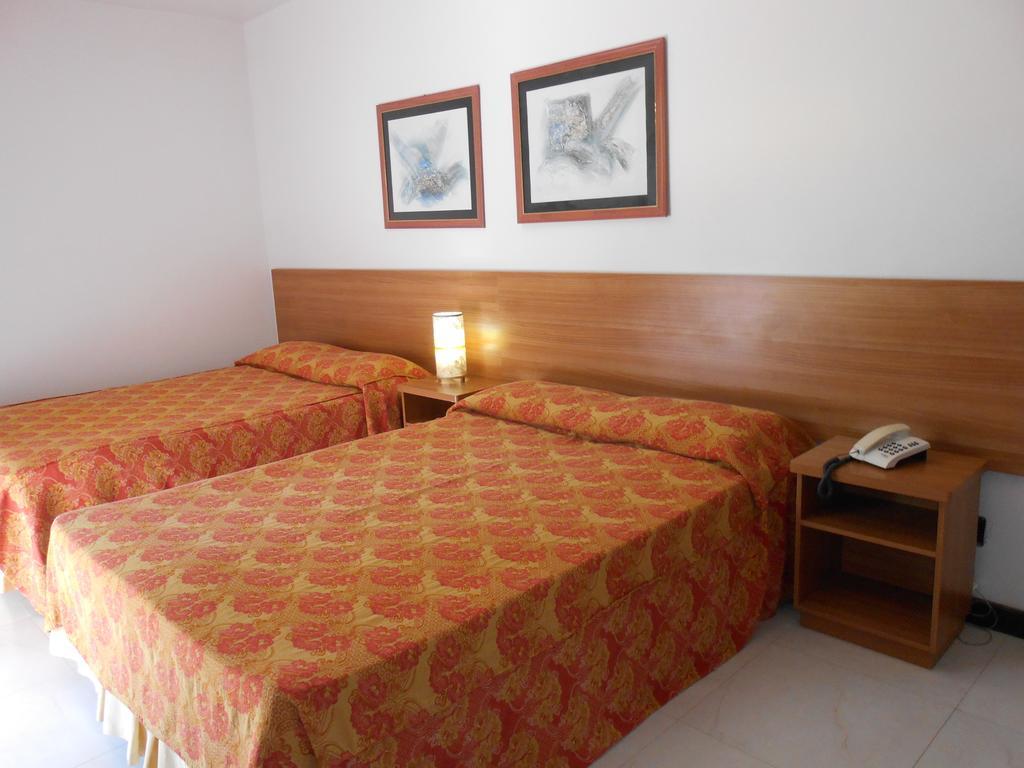 Happy Girassol Hotel 3*
